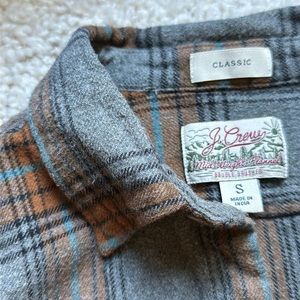 J. Crew Men’s Small Classic Fit Mid-Wright Flannel Button-Down Shirt
